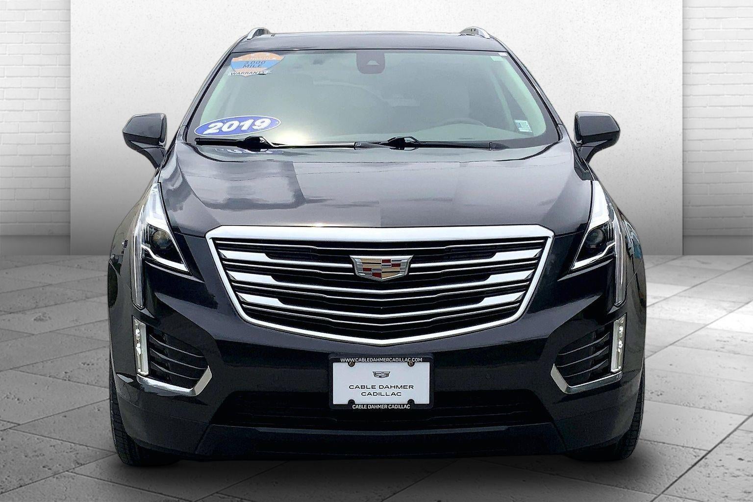 Used 2019 Cadillac XT5 Premium Luxury with VIN 1GYKNFRS9KZ102746 for sale in Kansas City