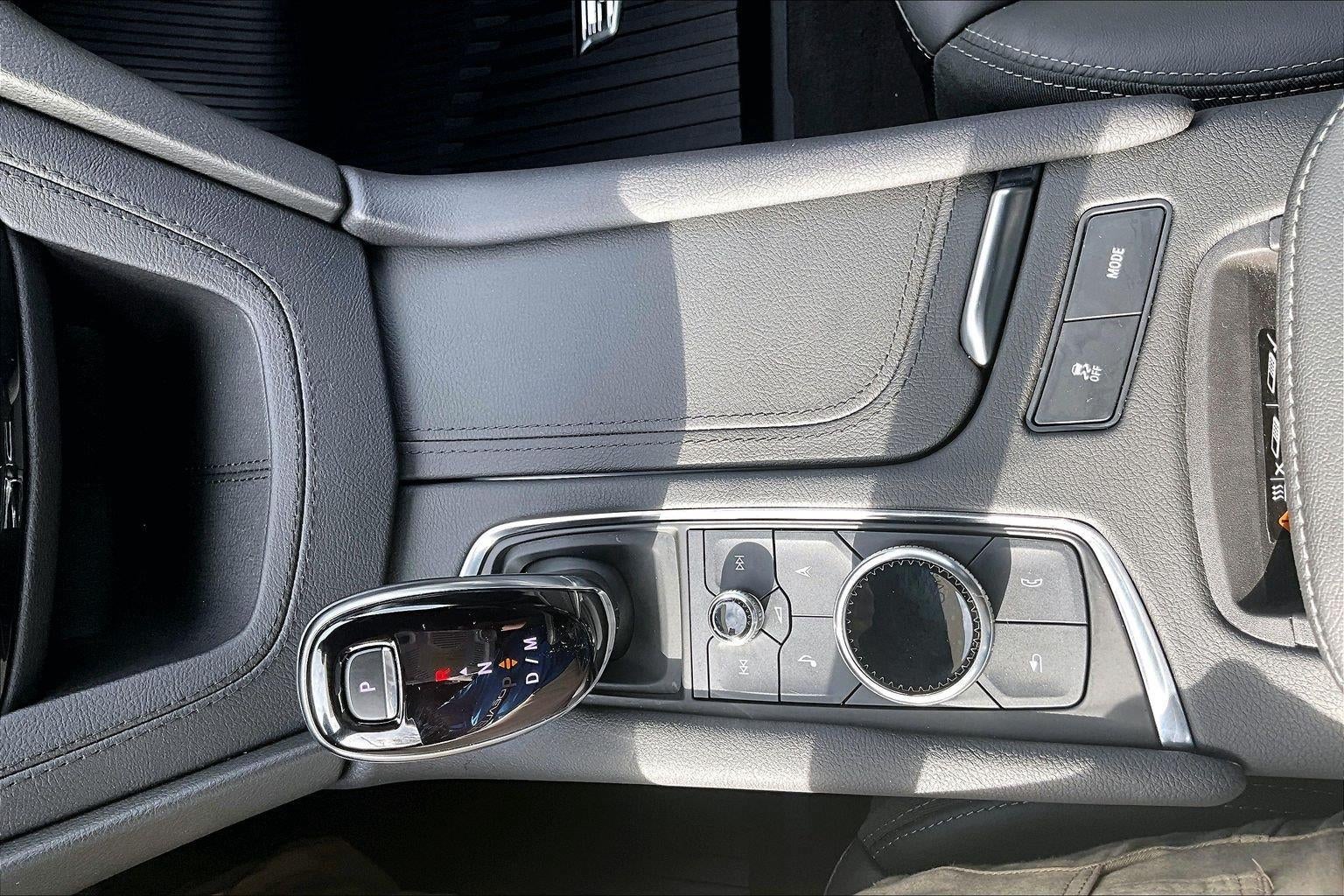 2026 Cadillac XT5 Sport