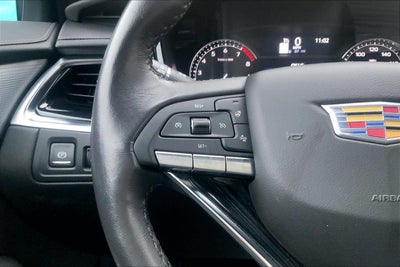 2025 Cadillac XT6 Premium Luxury