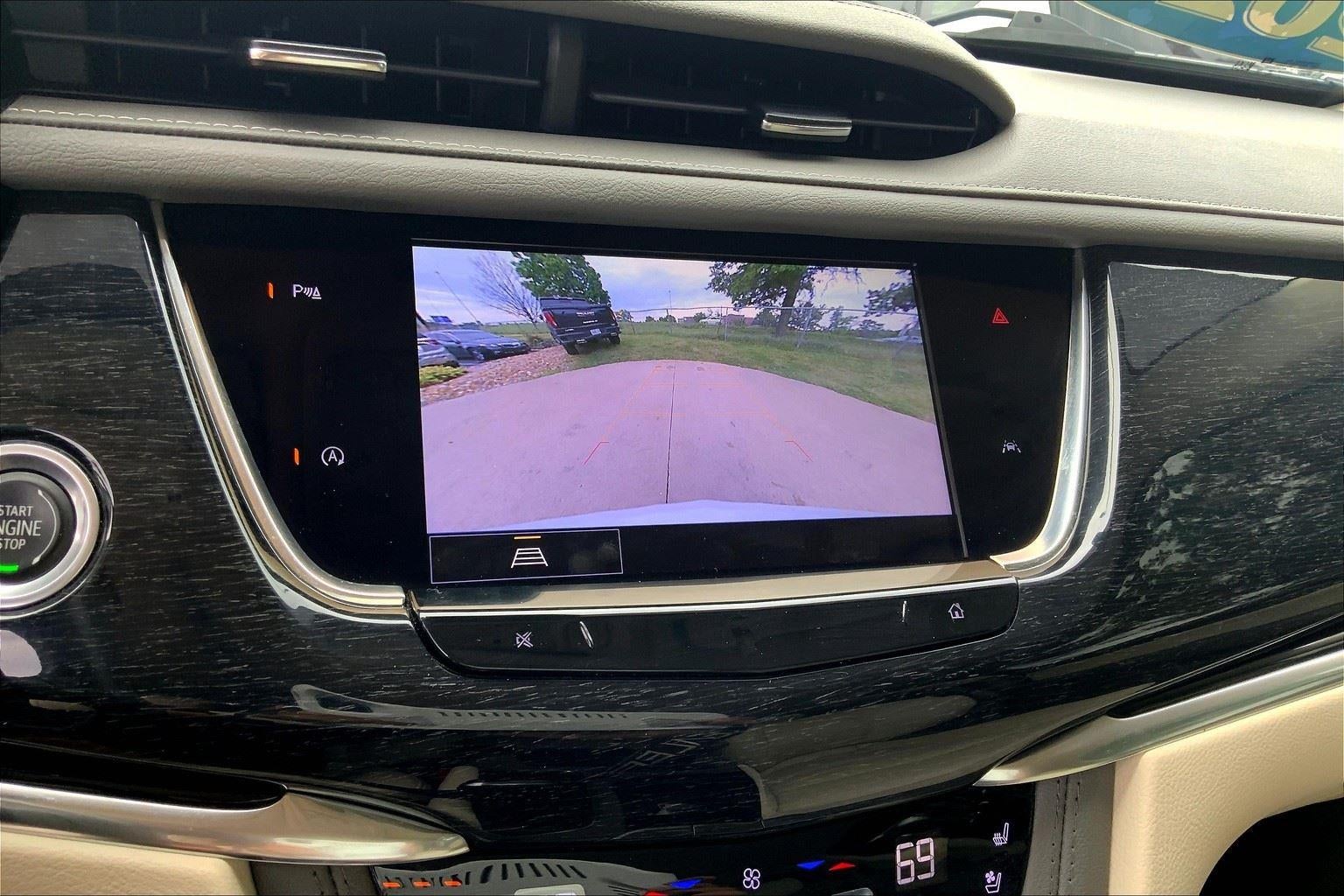 2022 Cadillac XT6 Premium Luxury