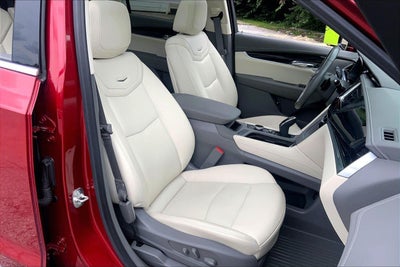 2024 Cadillac XT6 Premium Luxury