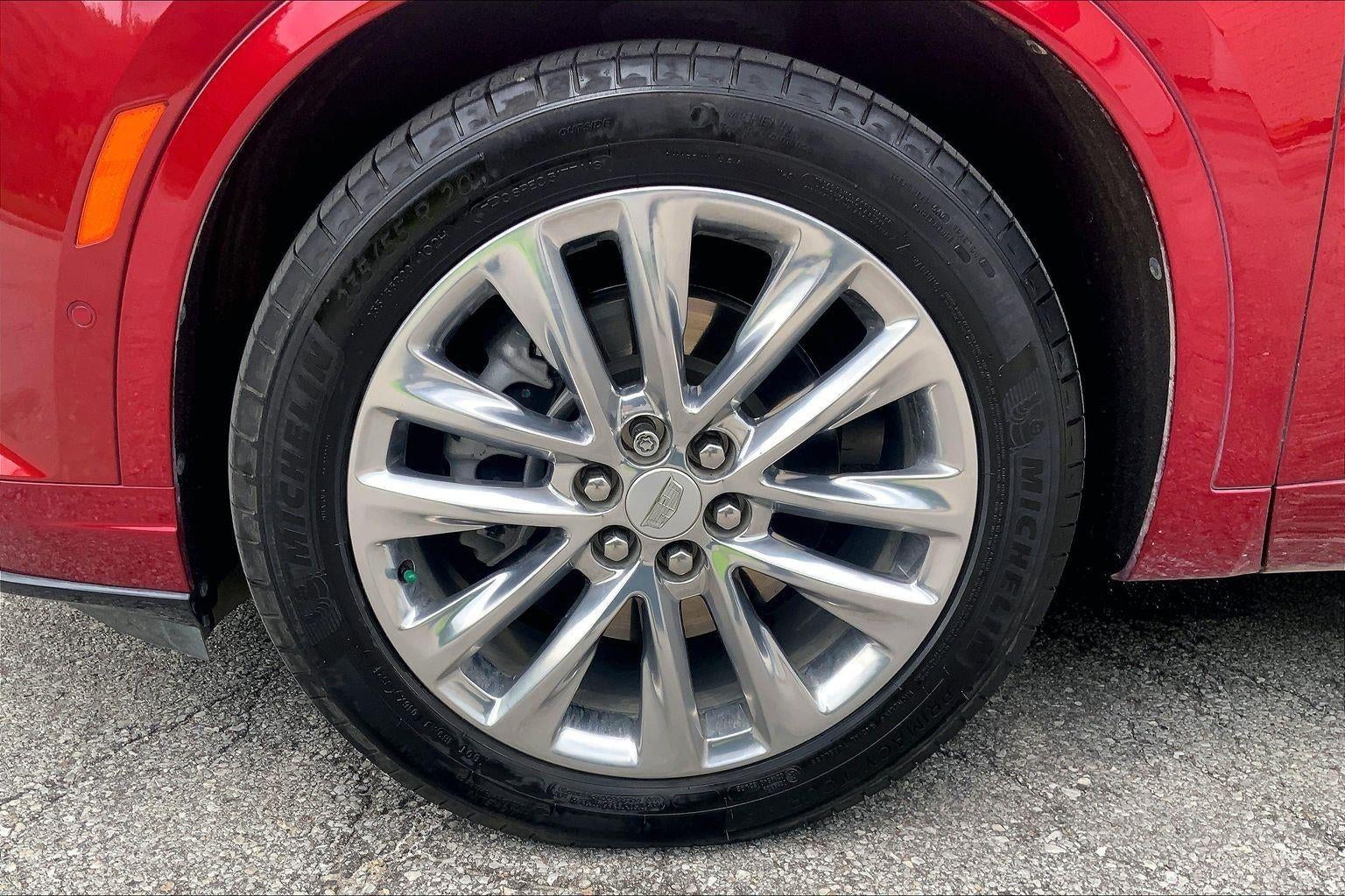 2024 Cadillac XT6 Premium Luxury