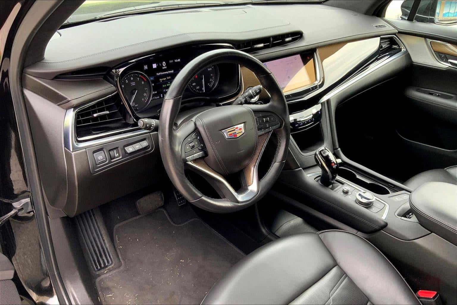 2022 Cadillac XT6 Premium Luxury
