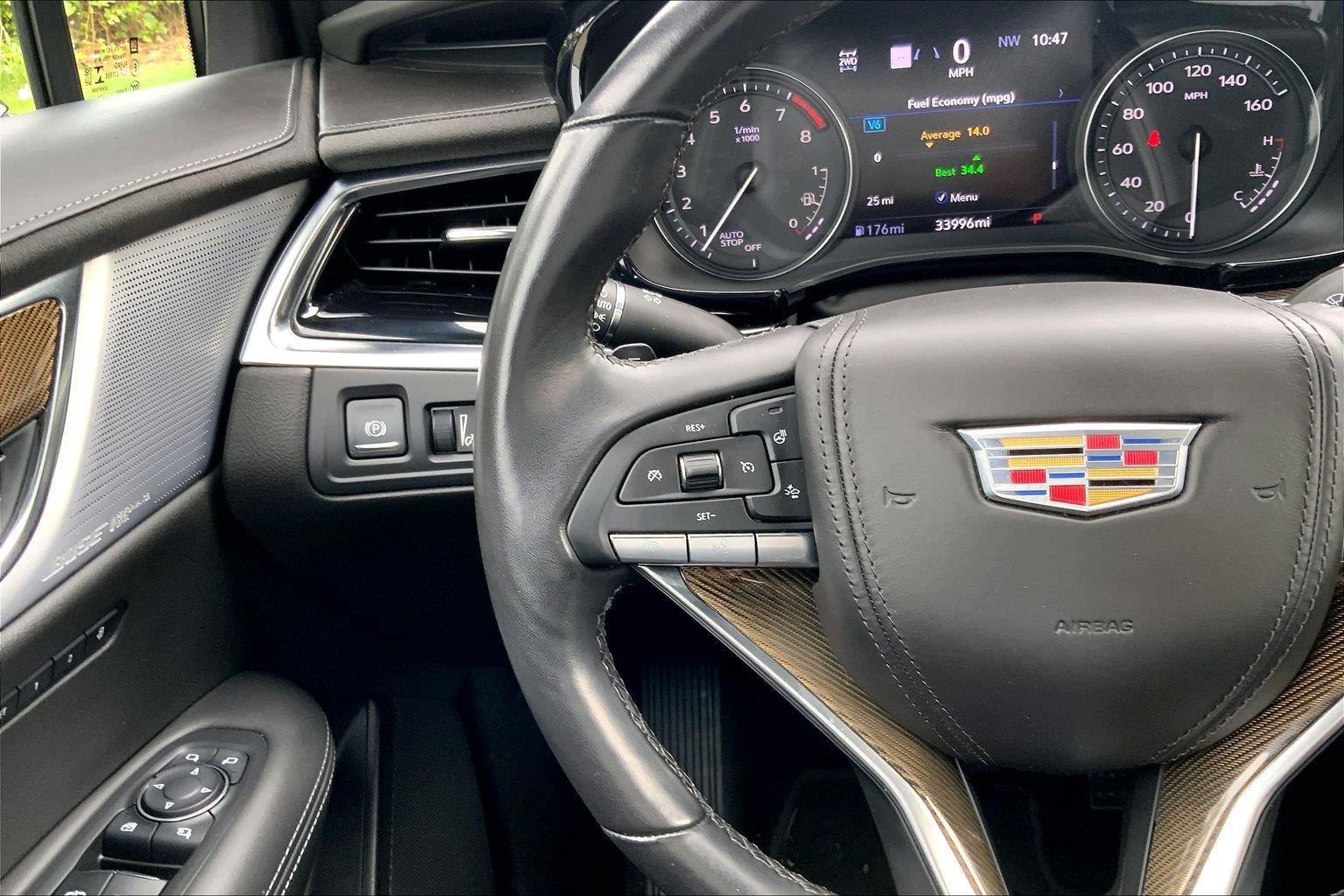 2022 Cadillac XT6 Premium Luxury