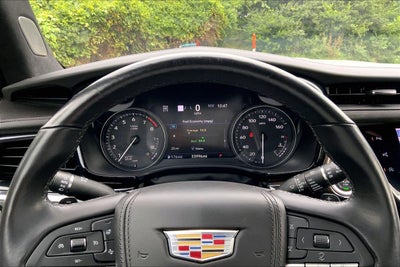 2022 Cadillac XT6 Premium Luxury