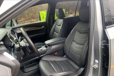 2025 Cadillac XT6 Sport