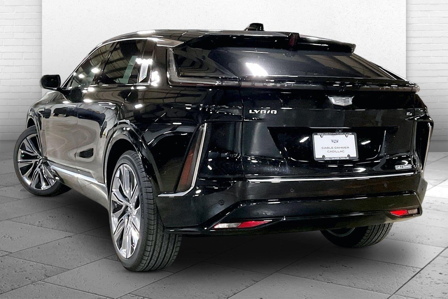 2027 Cadillac LYRIQ Signature Luxury