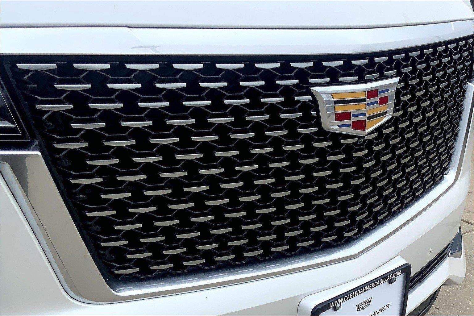 2022 Cadillac Escalade Luxury