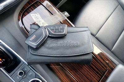 2022 Cadillac Escalade Luxury