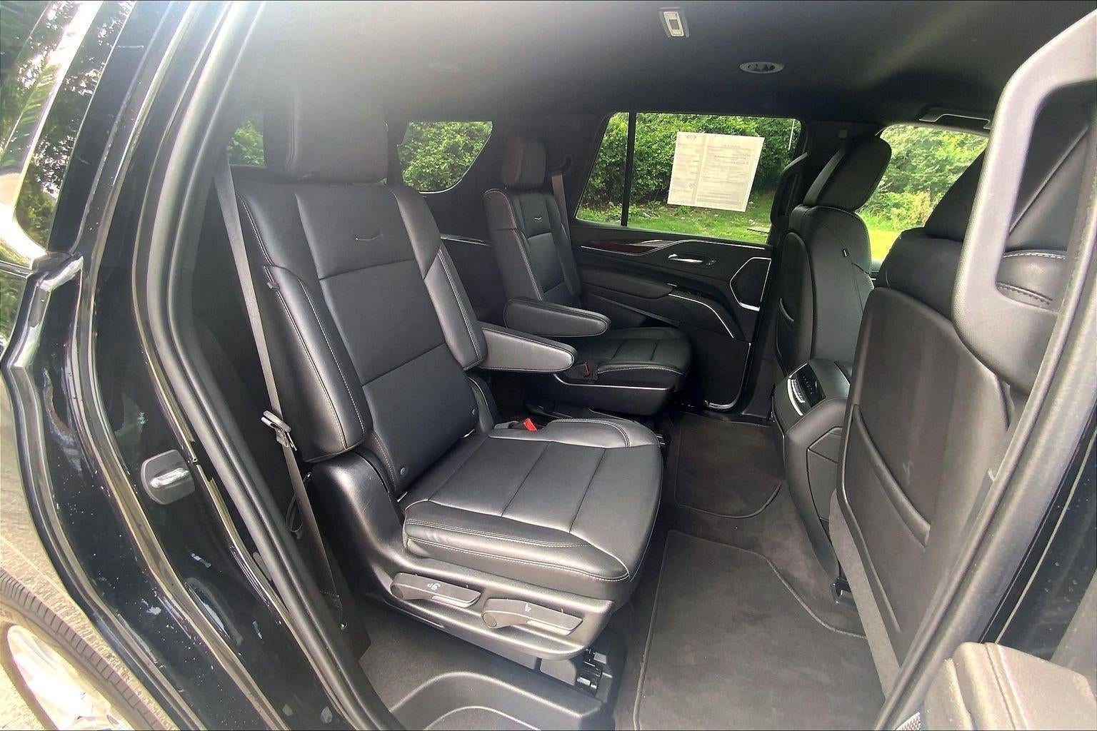 2022 Cadillac Escalade Luxury