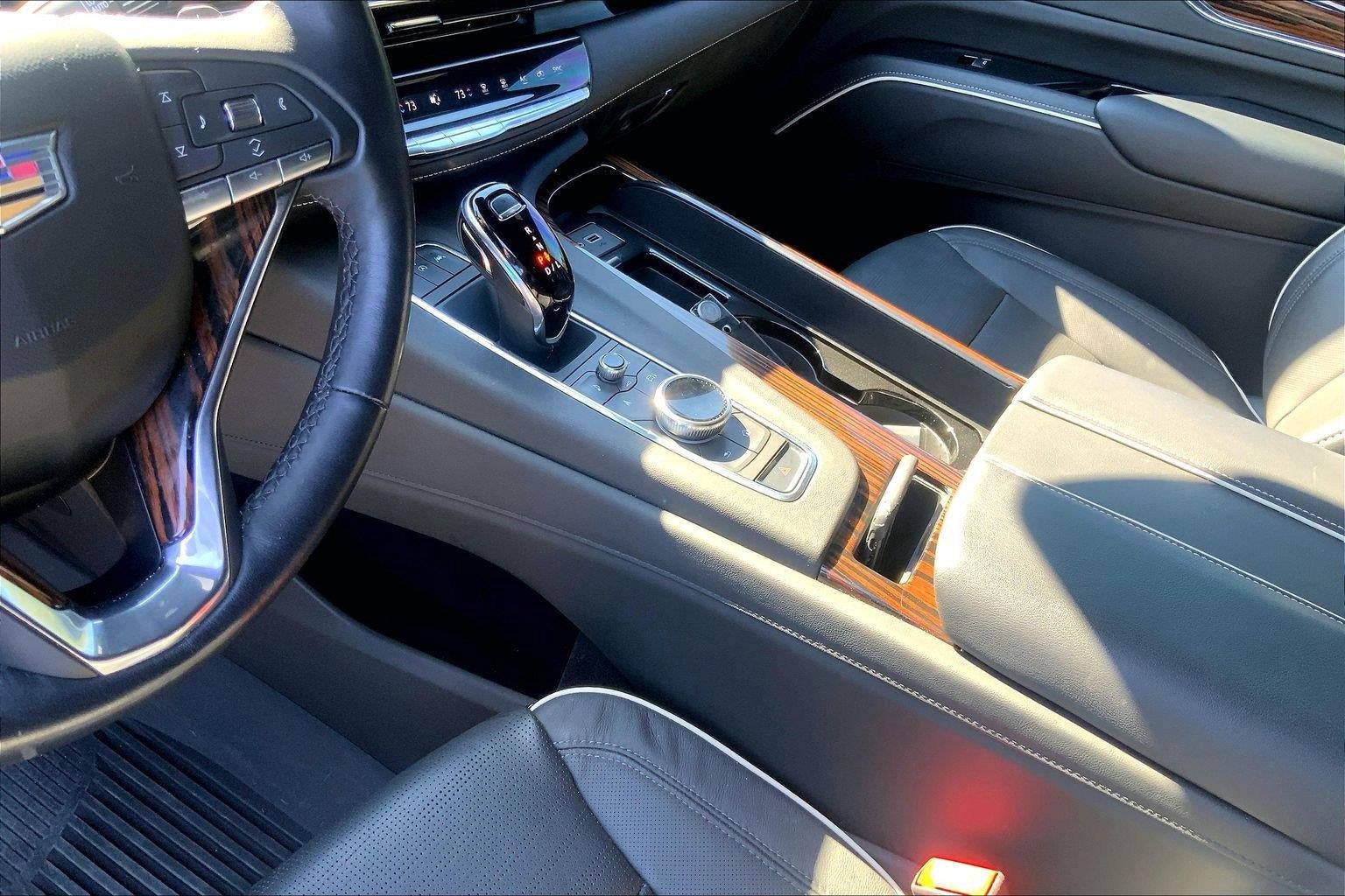 2023 Cadillac Escalade 4WD Premium Luxury