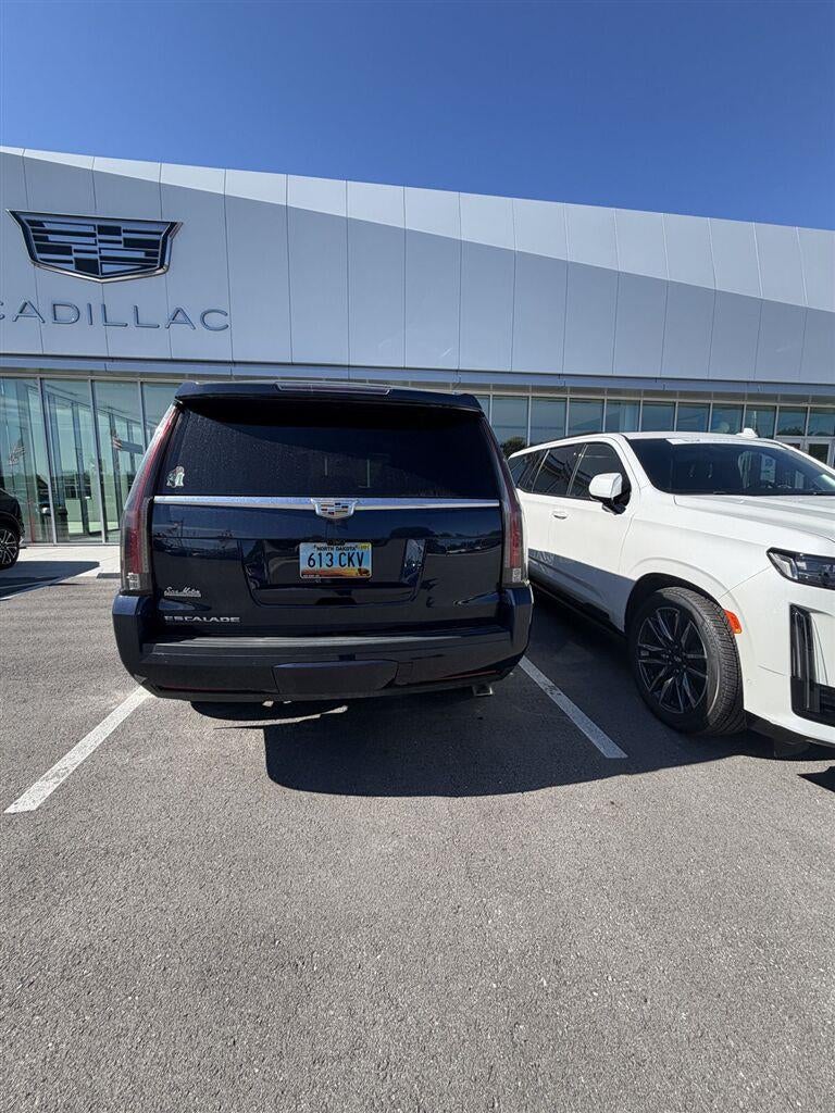 2018 Cadillac Escalade Platinum