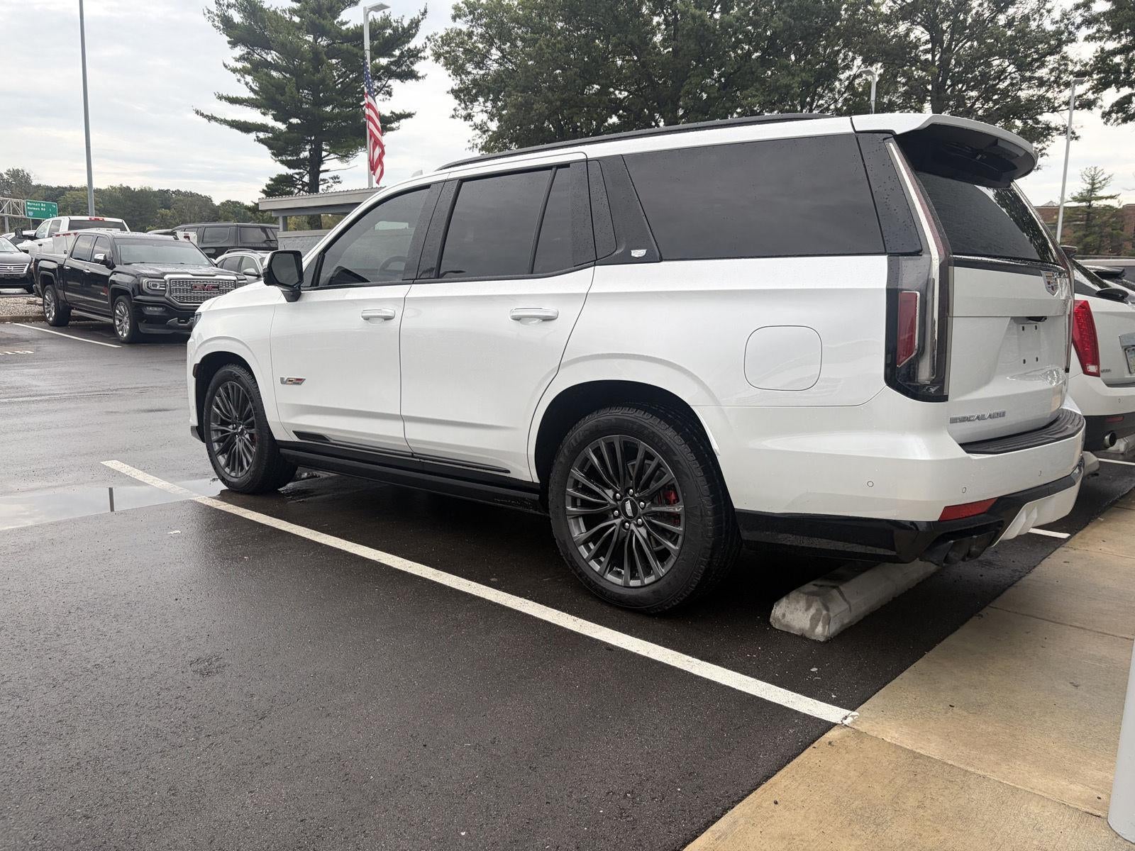 2023 Cadillac Escalade AWD V-Series