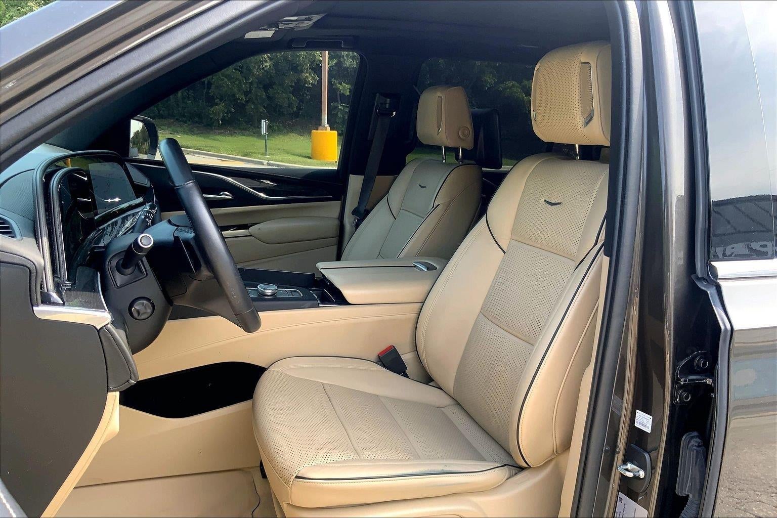 2021 Cadillac Escalade ESV Premium Luxury
