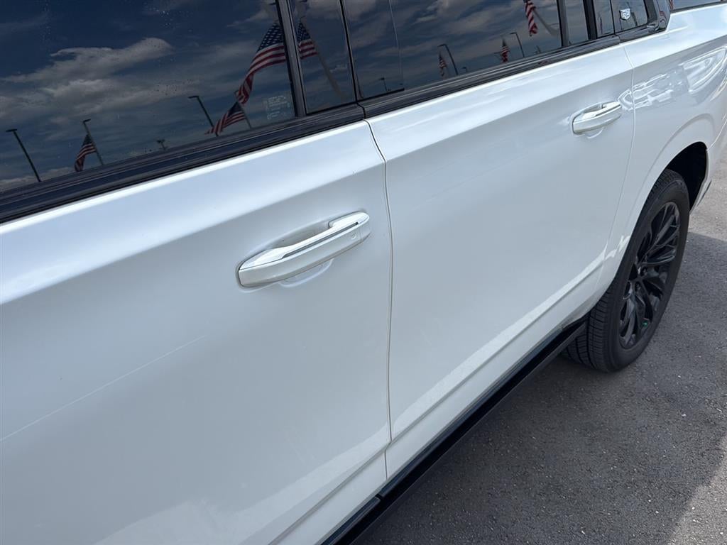 2023 Cadillac Escalade ESV Sport Platinum