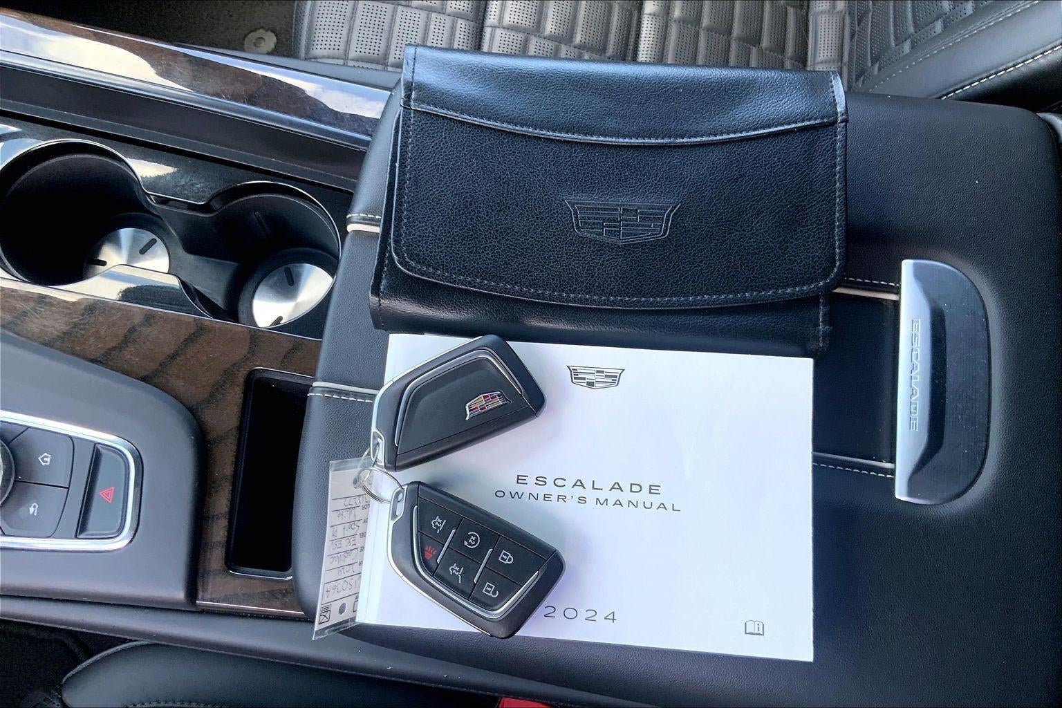2024 Cadillac Escalade ESV Sport Platinum