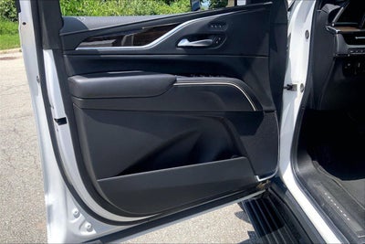 2024 Cadillac Escalade ESV Sport Platinum