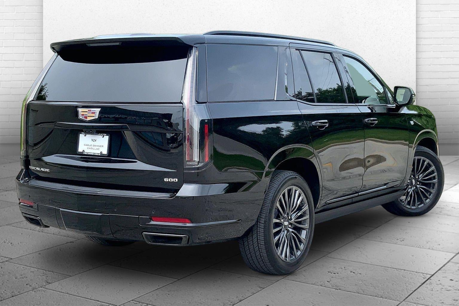 2025 Cadillac Escalade Sport Platinum
