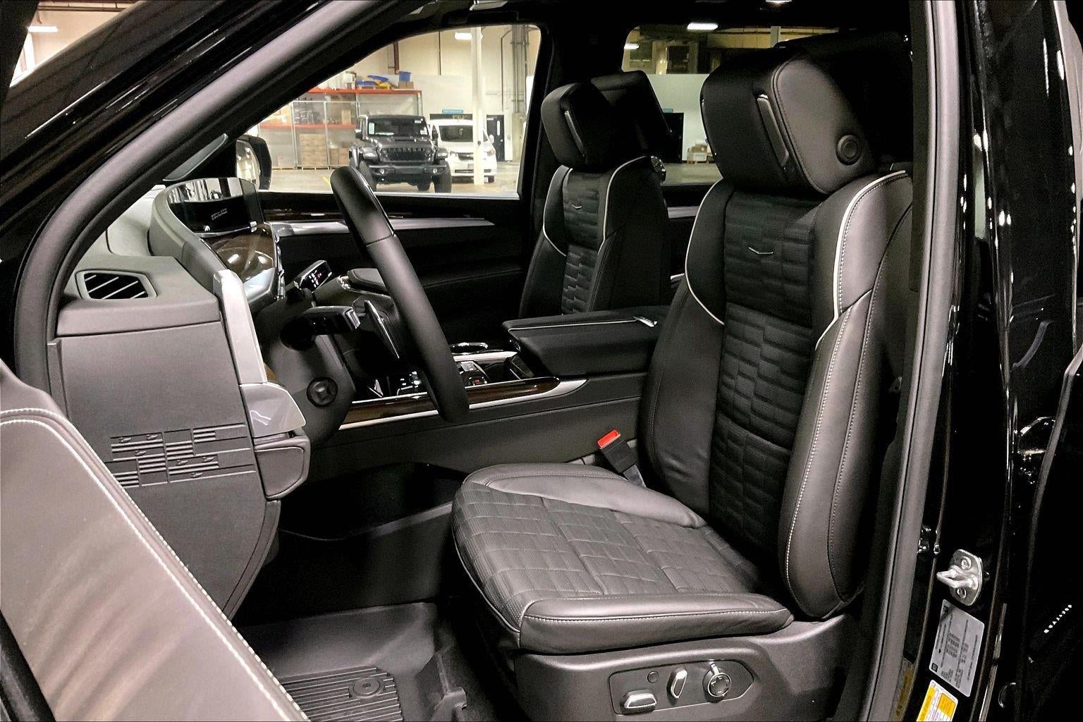 2026 Cadillac Escalade ESV Platinum Sport