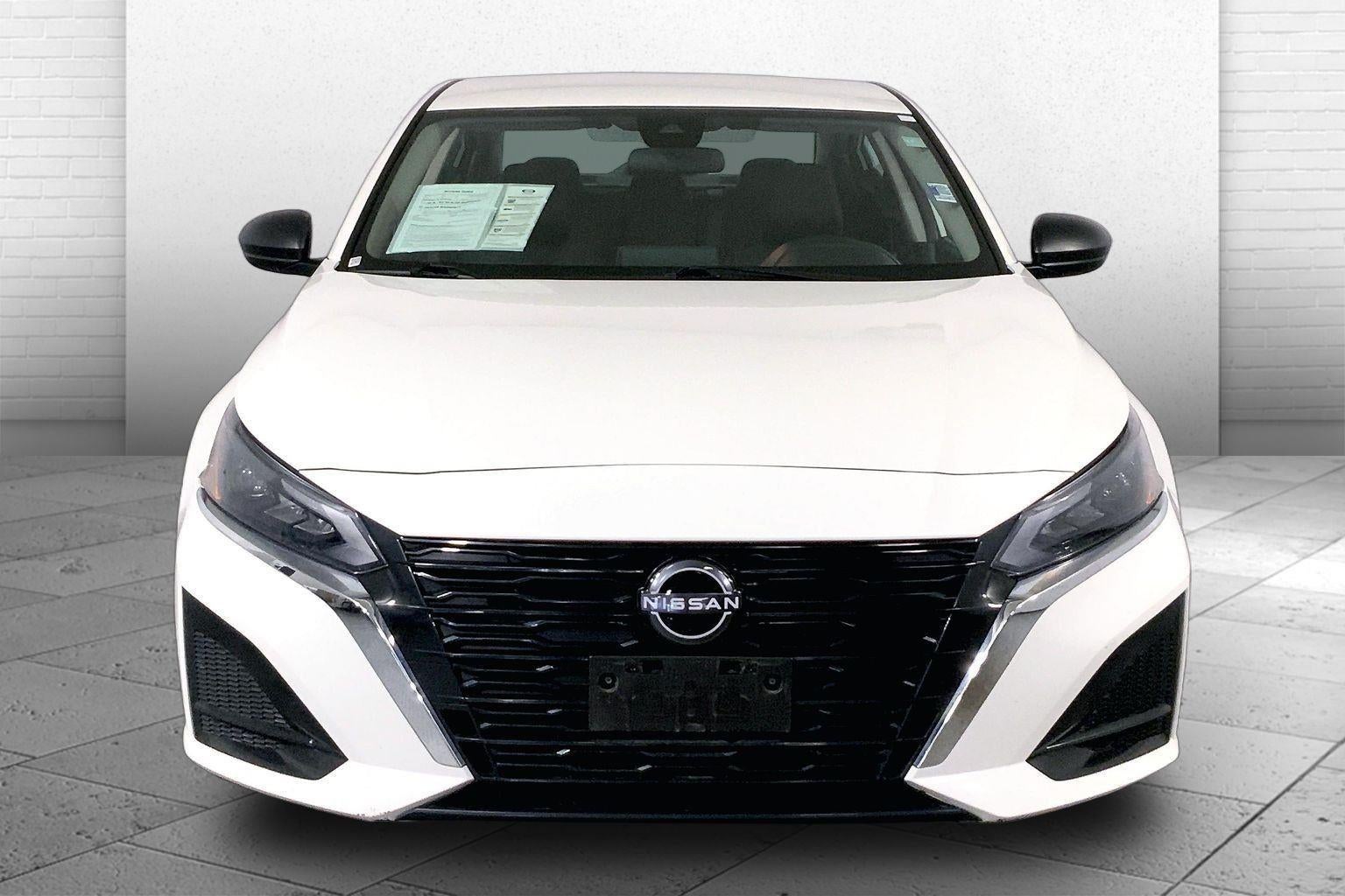 Used 2025 Nissan Altima SV with VIN 1N4BL4DV5SN377089 for sale in Kansas City