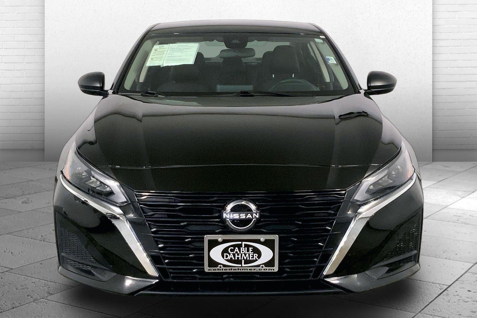 Used 2025 Nissan Altima SV with VIN 1N4BL4DV6SN384391 for sale in Kansas City