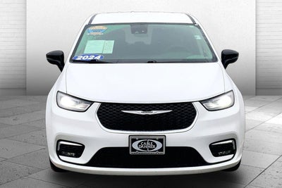 2024 Chrysler Pacifica Hybrid Select