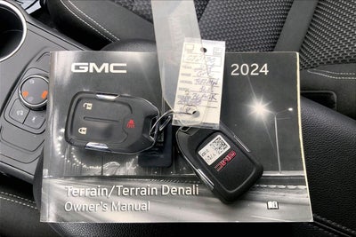 2024 GMC Terrain SLE
