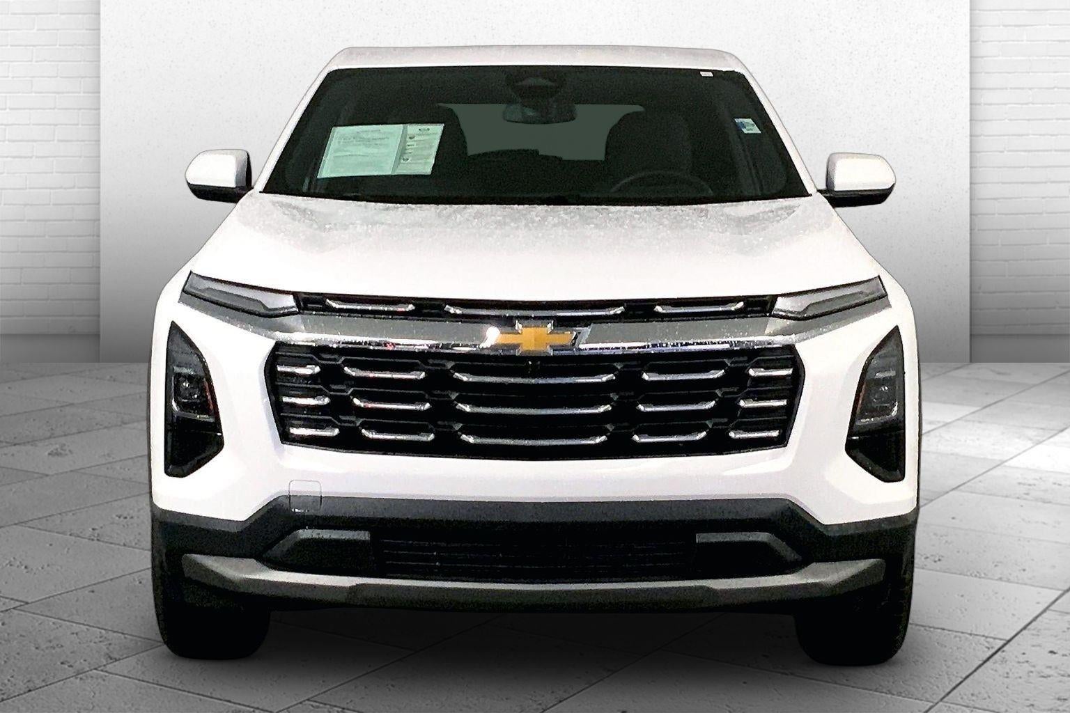 Used 2026 Chevrolet Equinox LT with VIN 3GNAXPEG0TL327981 for sale in Kansas City