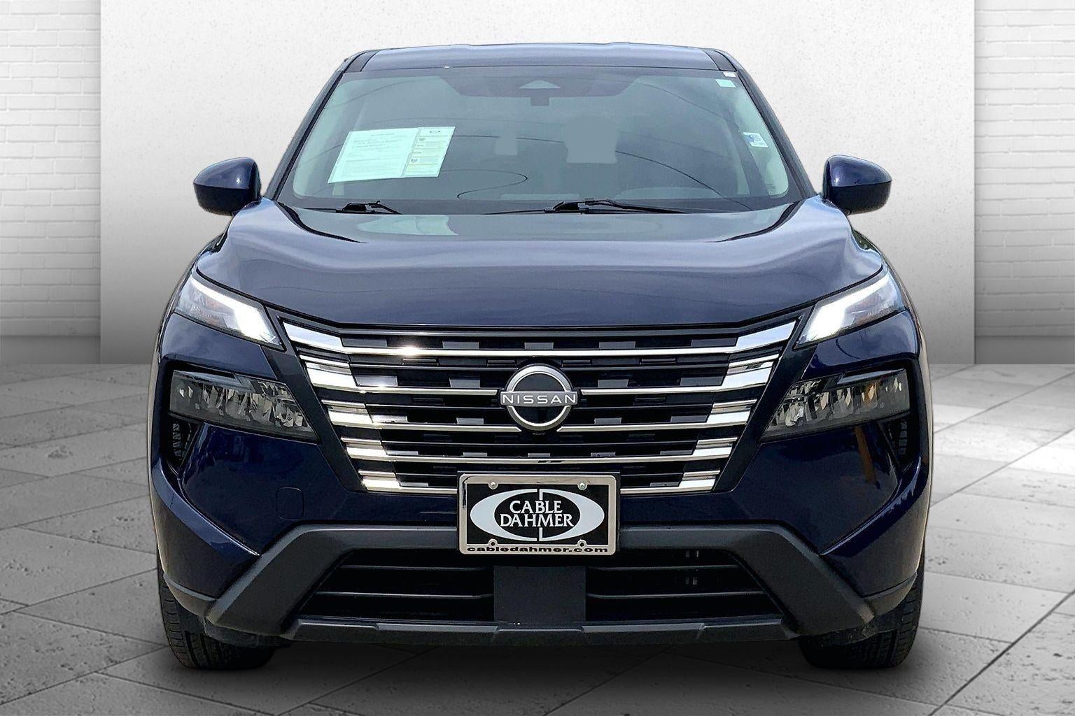 Used 2025 Nissan Rogue SV with VIN 5N1BT3BA7SC821309 for sale in Kansas City