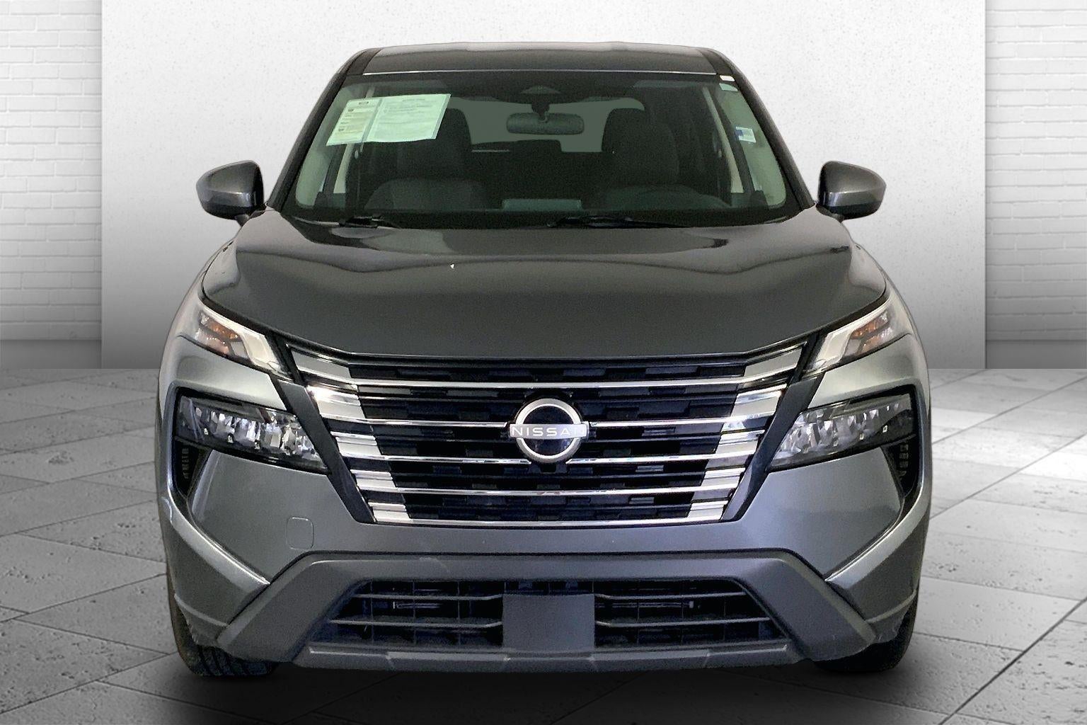 Used 2025 Nissan Rogue SV with VIN 5N1BT3BB1SC811237 for sale in Kansas City