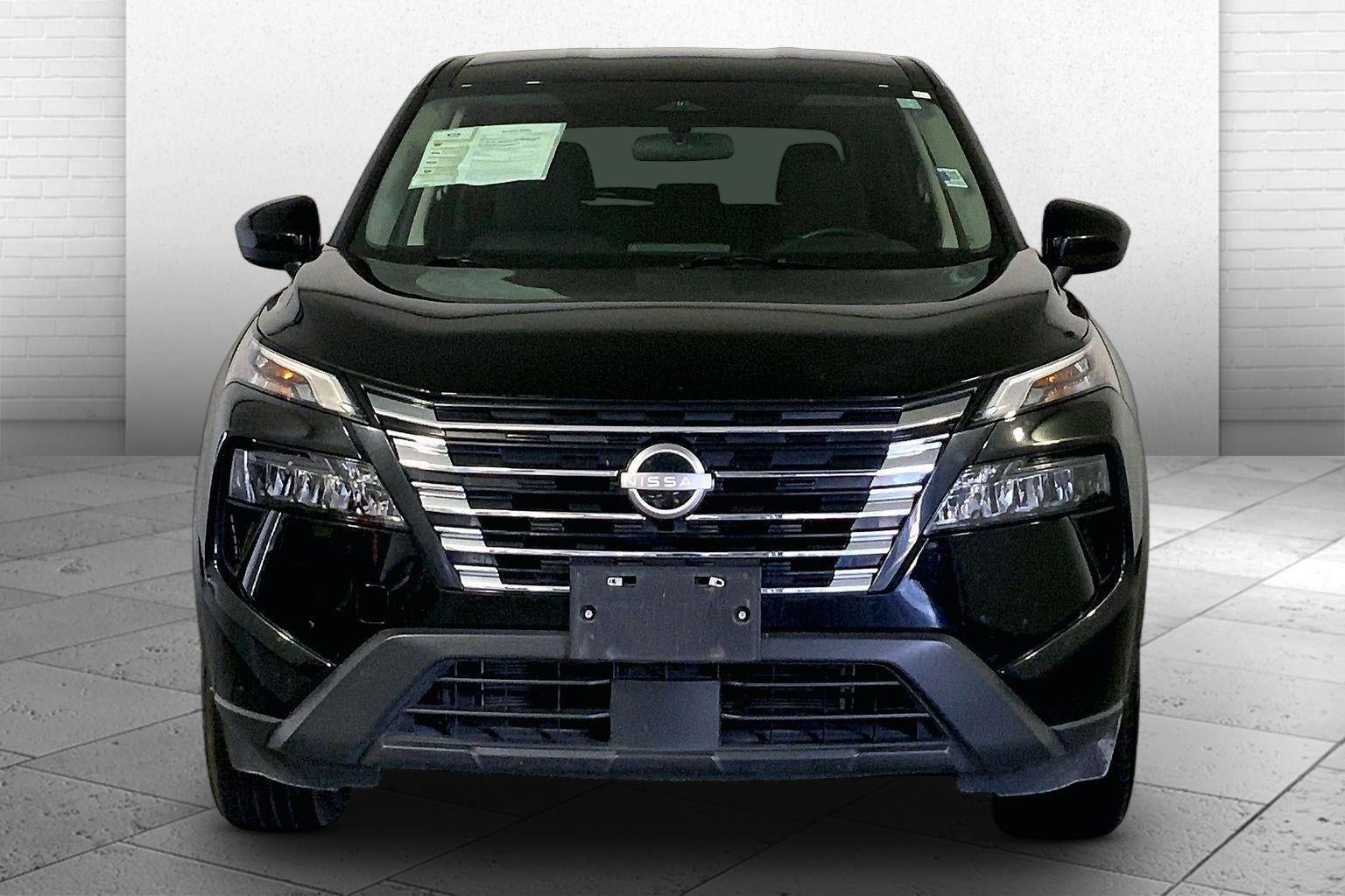 Used 2025 Nissan Rogue SV with VIN 5N1BT3BB8SC827872 for sale in Kansas City