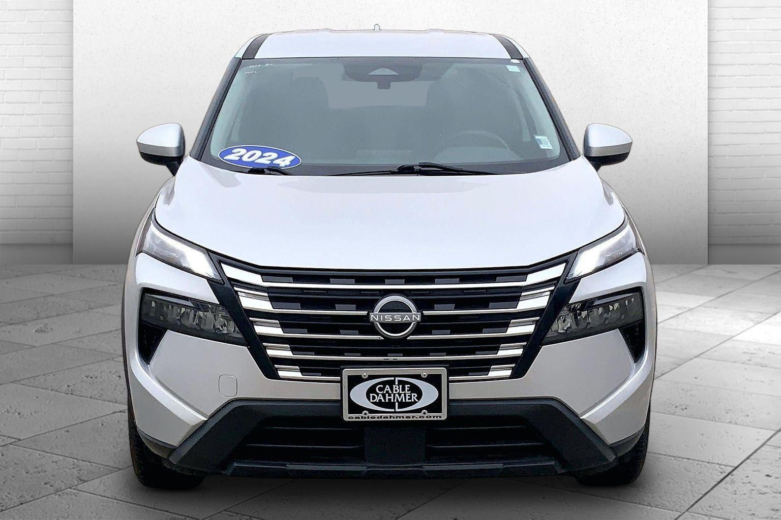 Used 2024 Nissan Rogue SV with VIN 5N1BT3BBXRC695126 for sale in Kansas City