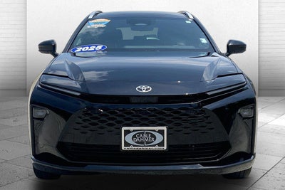 2025 Toyota Crown Signia XLE