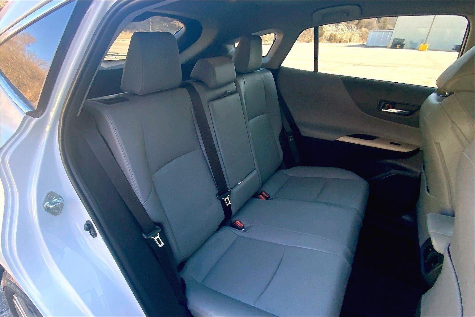 2023 Toyota Venza LE