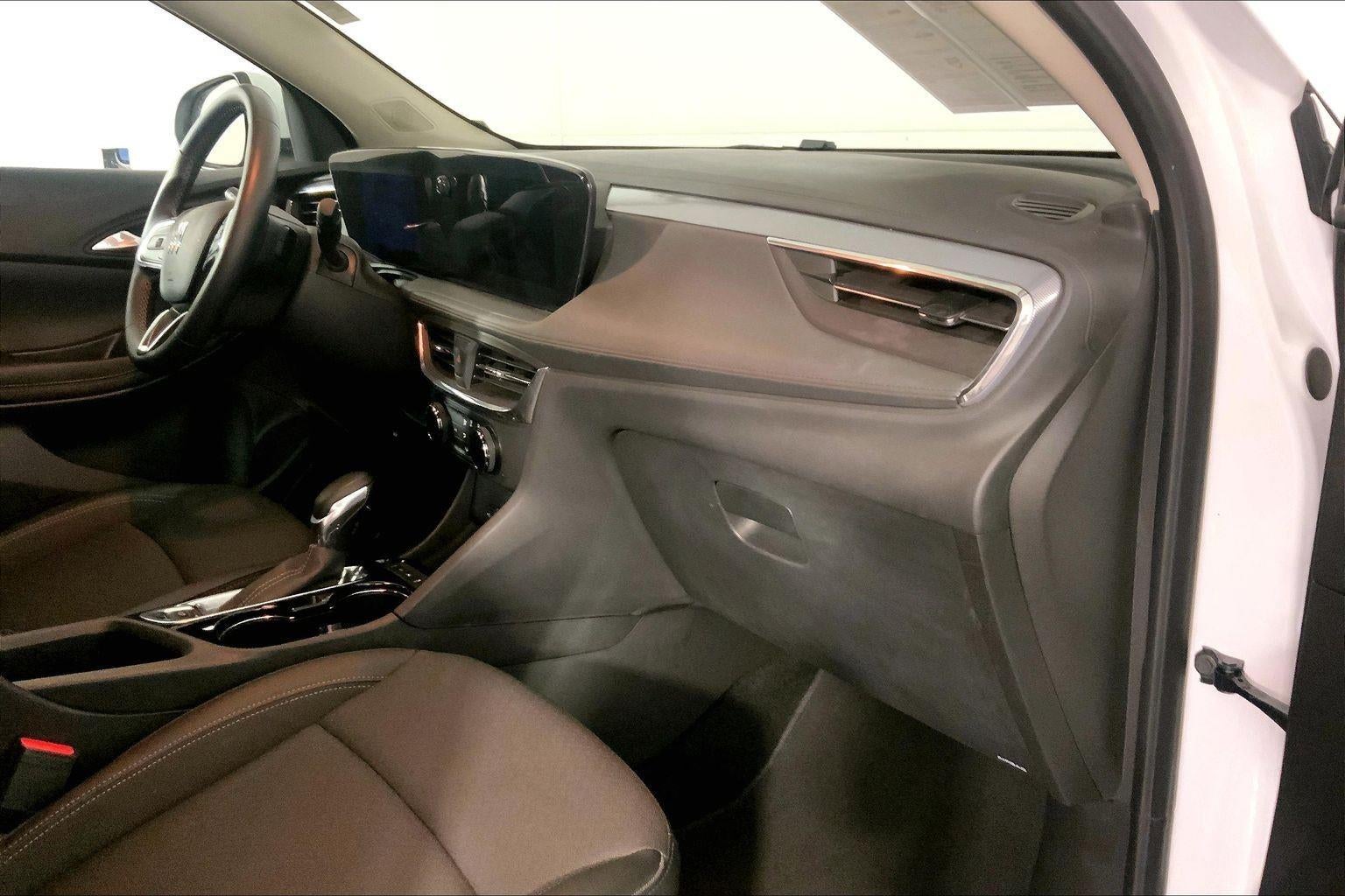2025 Buick Encore GX Preferred - Photo 17