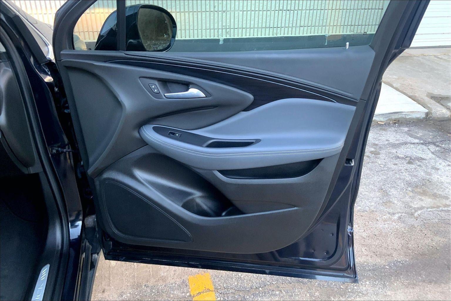 2020 Buick Envision Essence Group