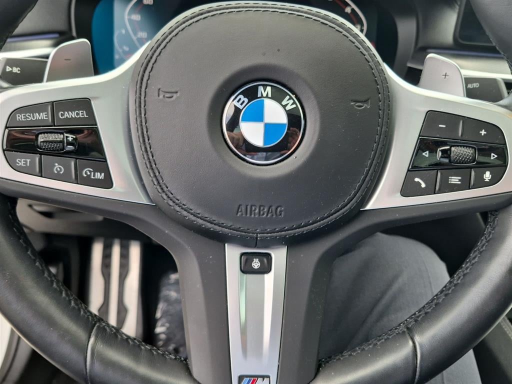 2023 BMW 5 Series M550i xDrive