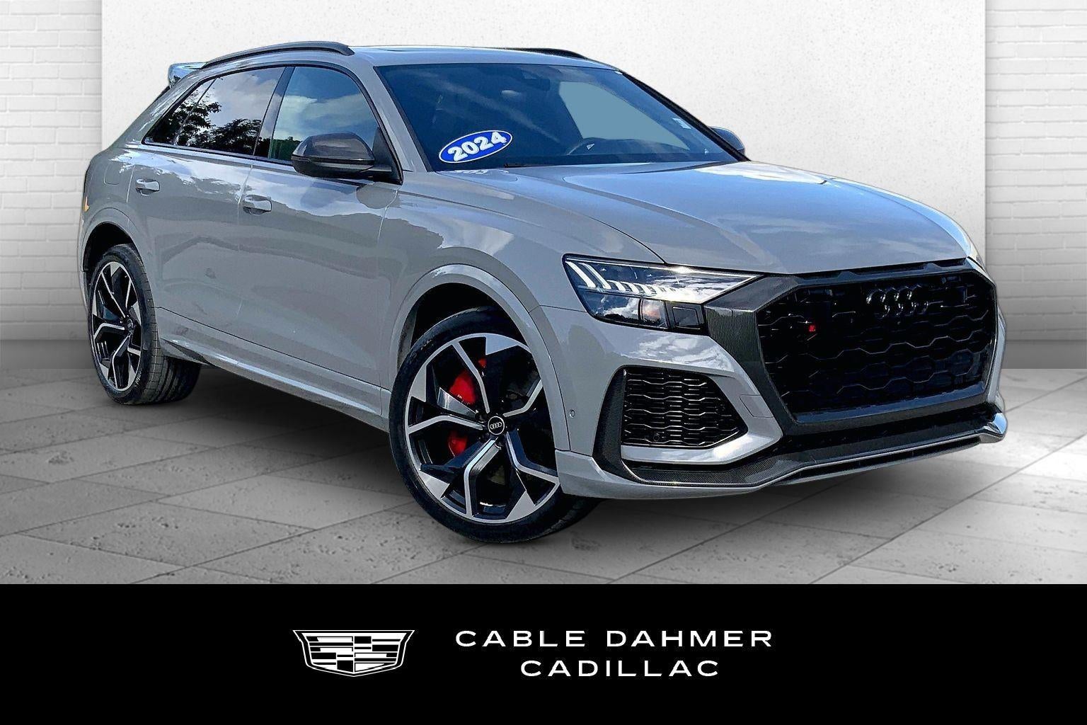 2024 Audi RS Q8 -'s photo