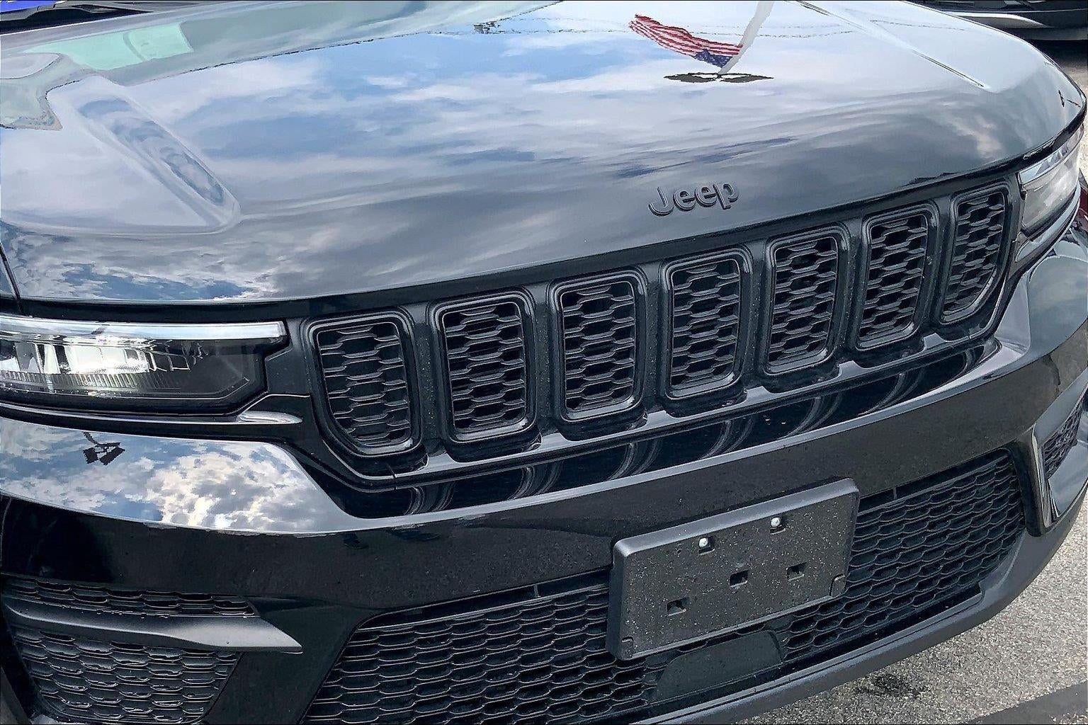2025 Jeep Grand Cherokee Altitude