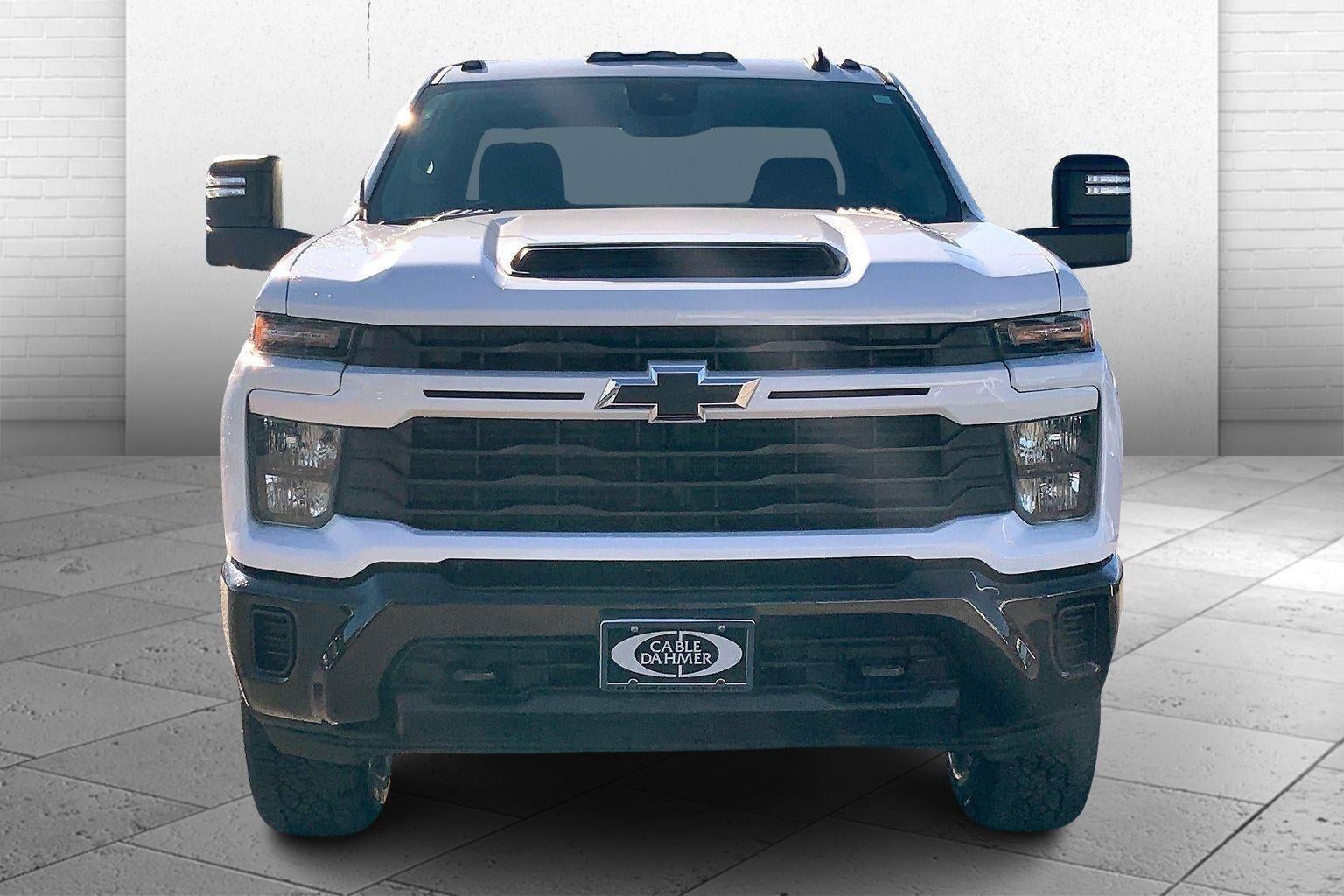 2024 Chevrolet Silverado 2500 HD Custom