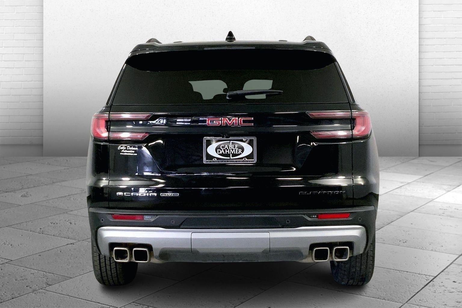 2025 GMC Acadia Elevation