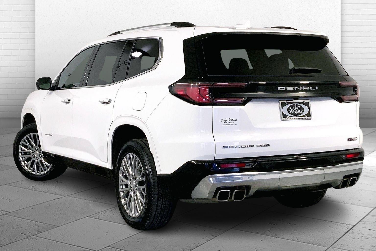 2024 GMC Acadia Denali