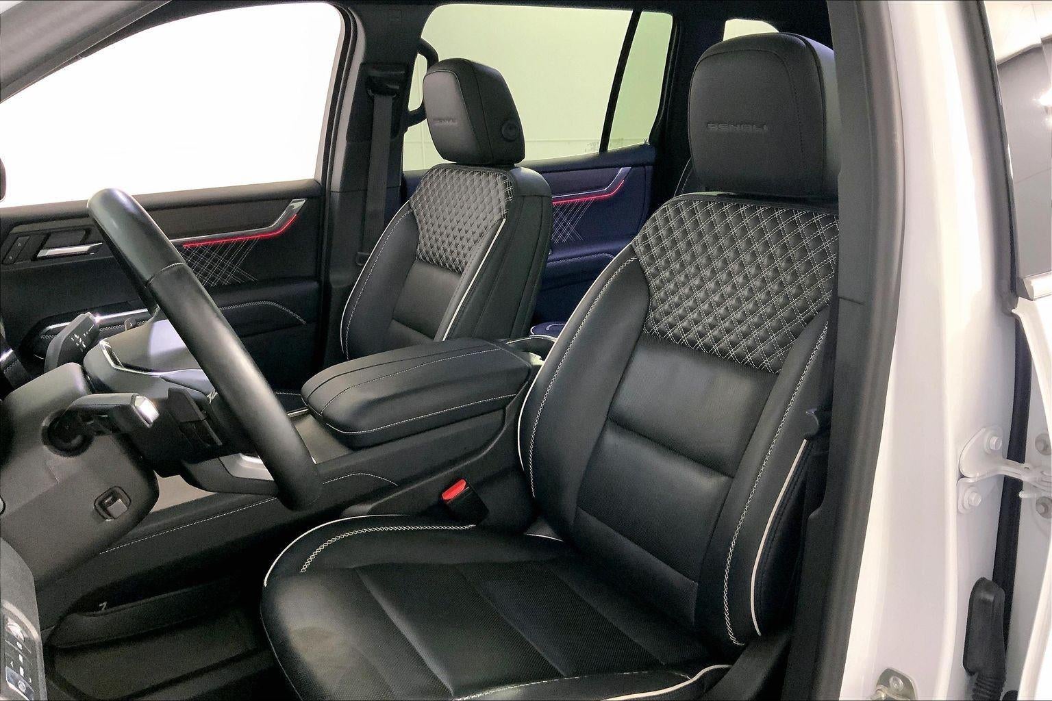 2024 GMC Acadia Denali