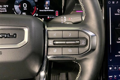 2025 GMC Acadia Denali