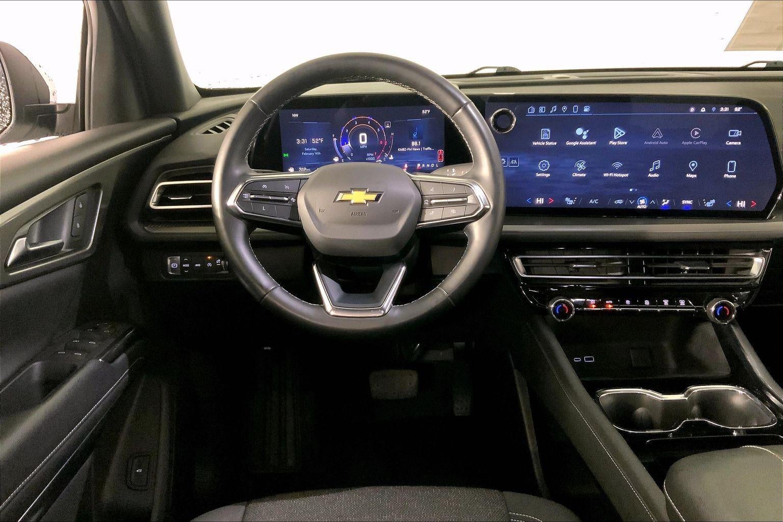 2024 Chevrolet Traverse LT