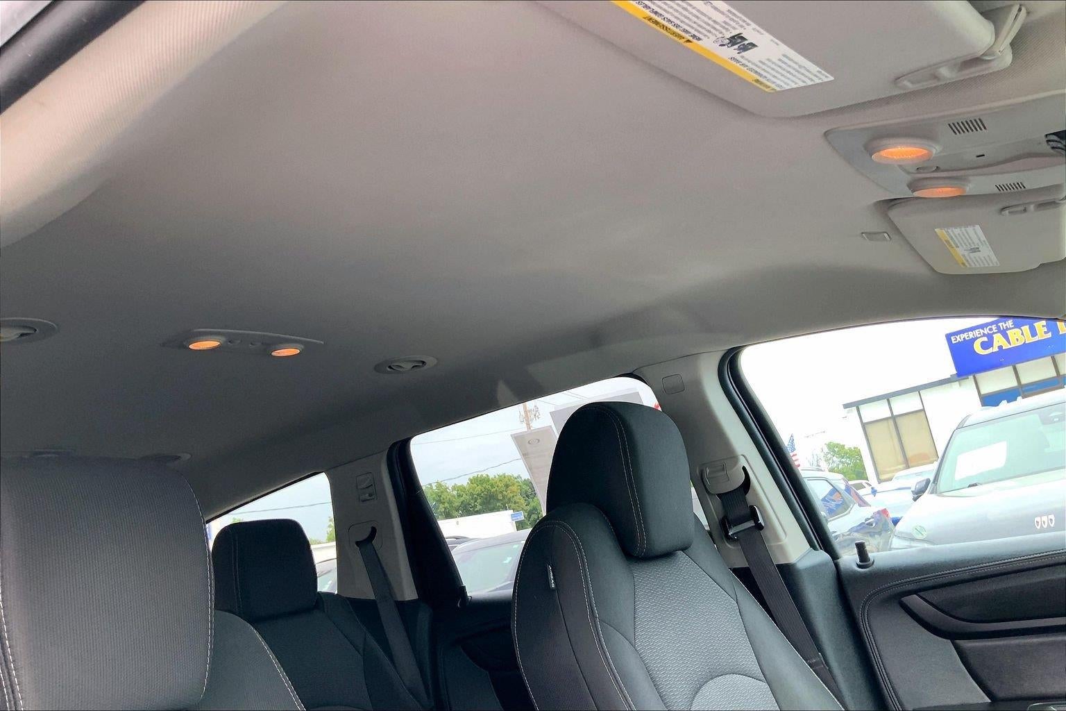 2017 Chevrolet Traverse LT
