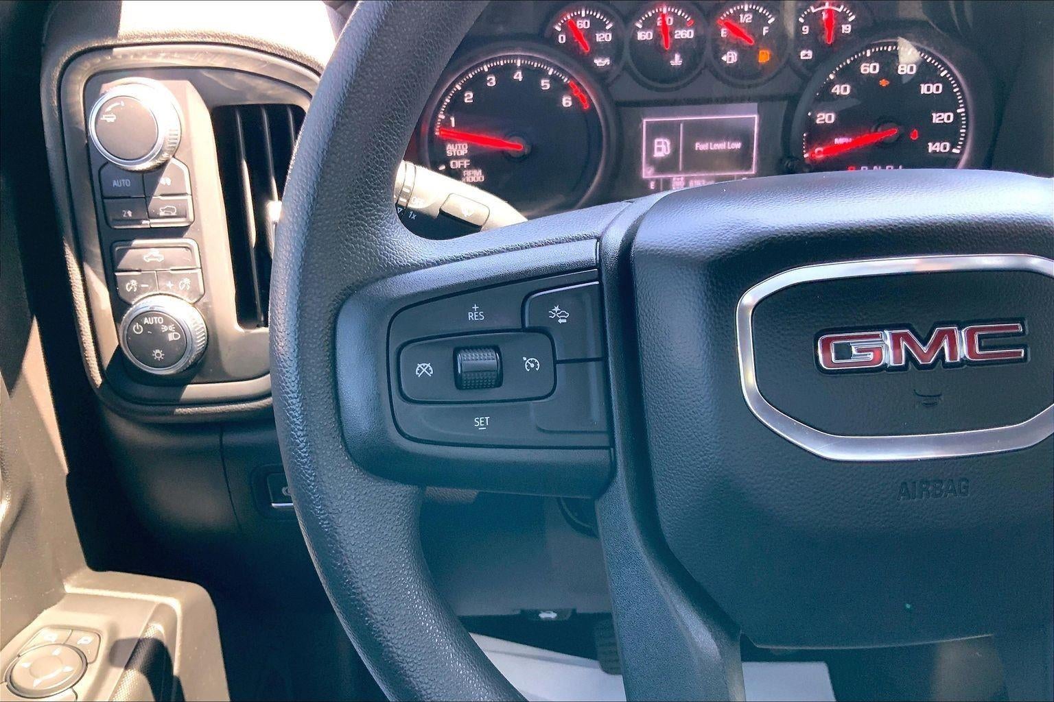 2025 GMC Sierra 1500 Pro