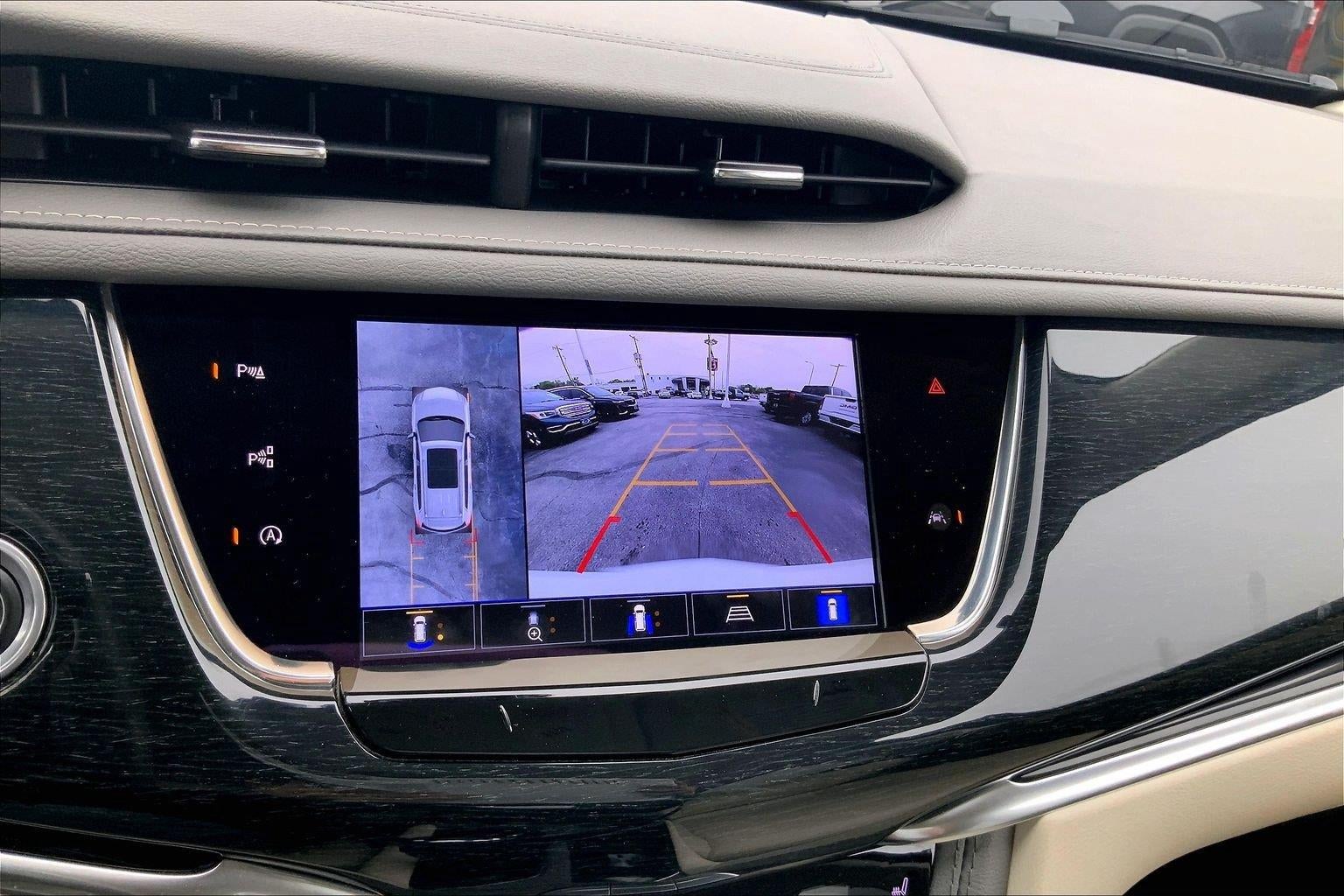 2023 Cadillac XT6 AWD Premium Luxury