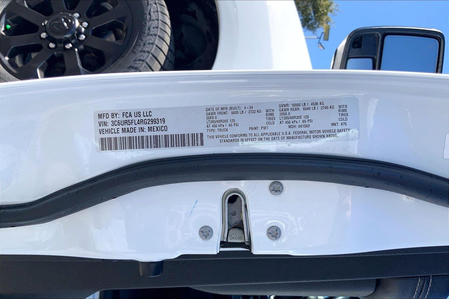 2024 RAM 2500 Laramie