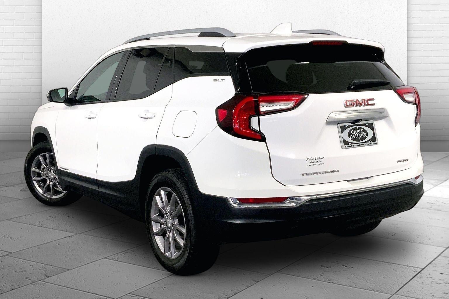 2024 GMC Terrain SLT